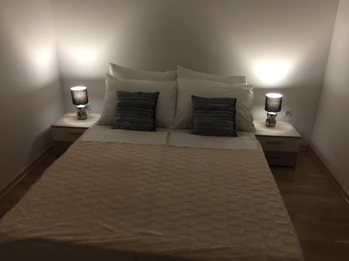 Apartman Toni Novalja Exteriér fotografie